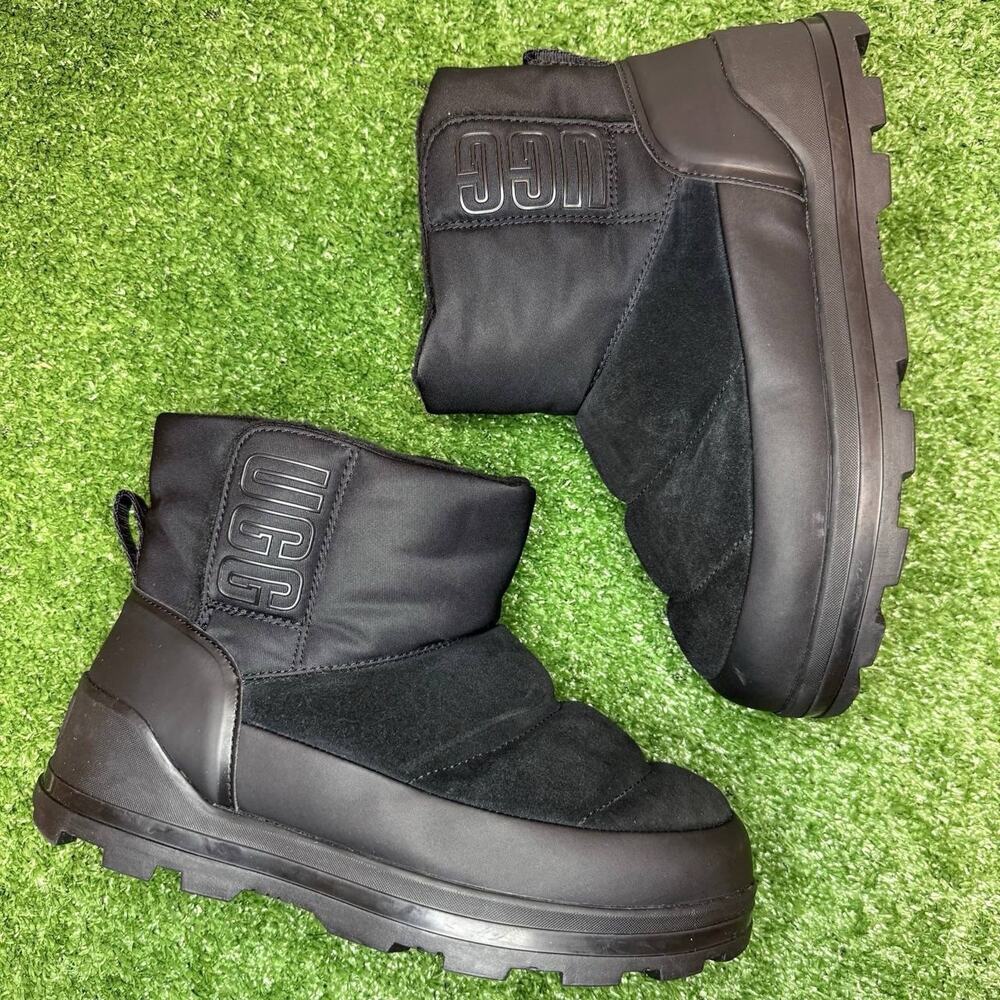 UGG CLASSIC KLAMATH MINI SUEDE TEXTILE WATERPROOF BLACK BOOTS SIZE US 7 WOMEN